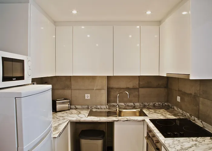 Spot Ceuta Apartman *